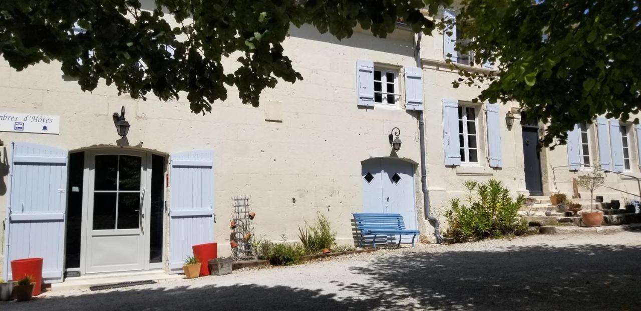 Chambres D'Hotes - Les Bujours Saint-Georges-des-Côteaux Esterno foto